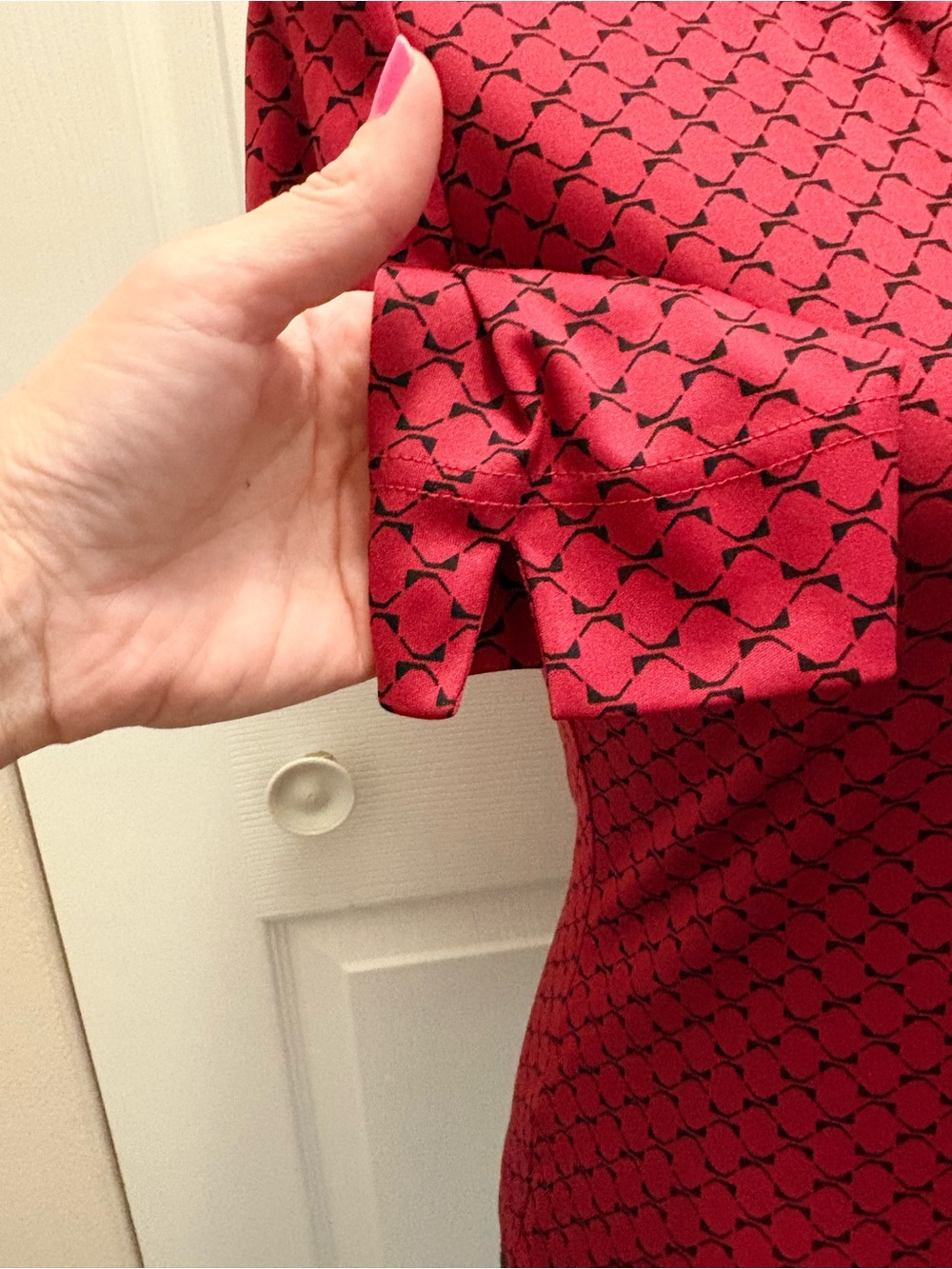 Guess Red Patterned Collared Button-Down Top - Picture 2 of 4